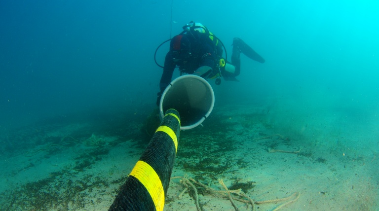 Mainland-Balearic Islands electrical interconnection