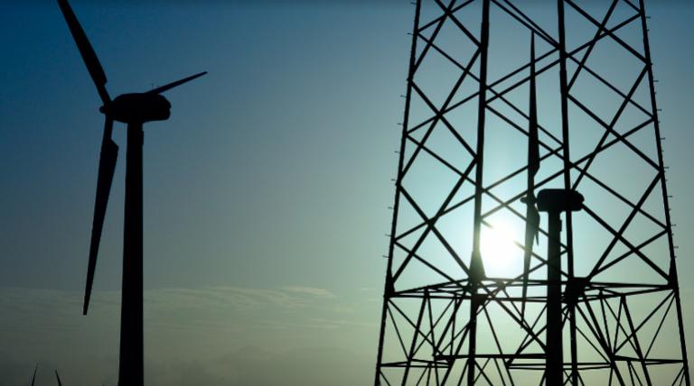 Aerogeneradores y torre eléctrica