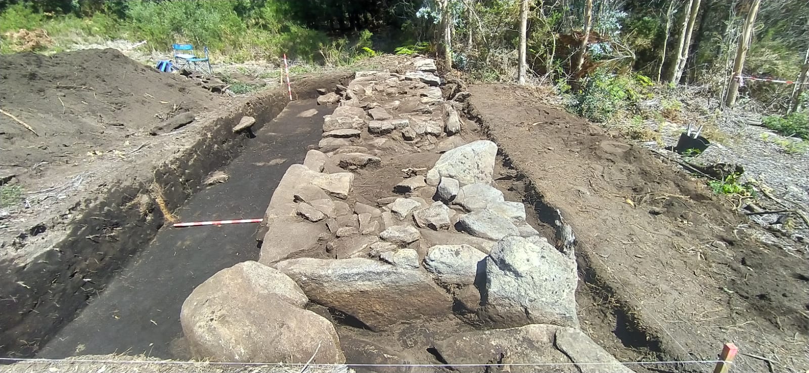 Excavaciones arqueológicas en el entorno de Castro Valente, entre Padrón y La Estrada