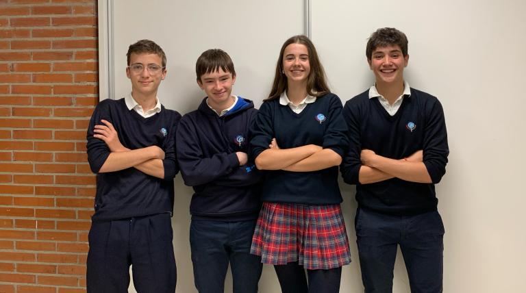 El equipo ganador en 4º de ESO, del Colegio San Cernin.