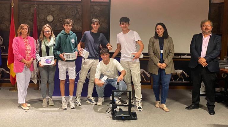 El equipo ganador de la final de entreREDes en la categoría de 3º ESO