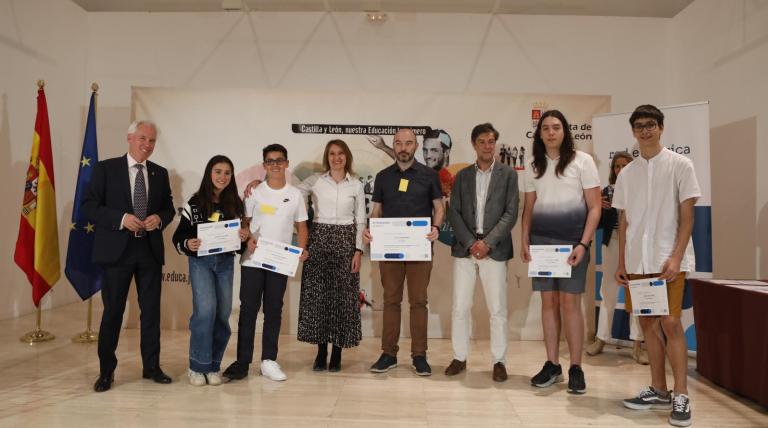 Equipo ganador en la categoría de 1º de ESO: Lucía de Medrano, de Salamanca.