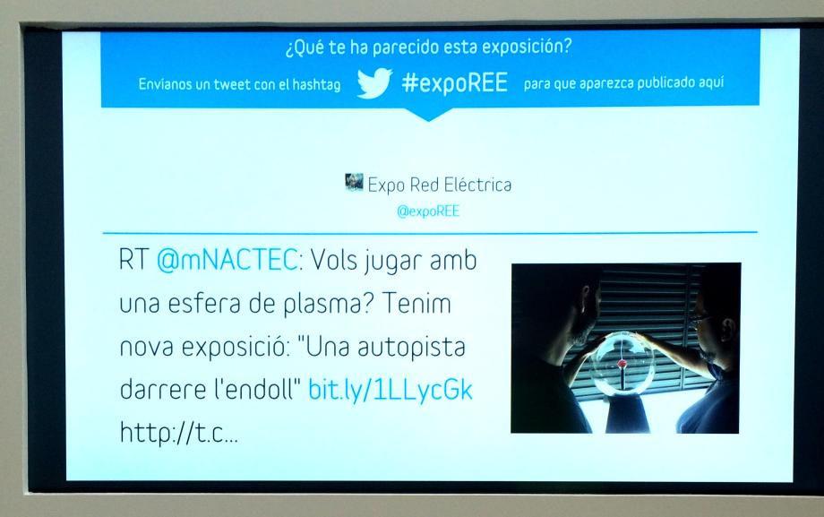 Stay connected: Tweetwall.
